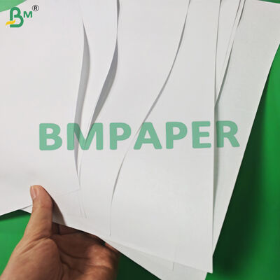 70 grammes de papier de support en ruban d'affichage sans bois 250 mm 300 mm Bonne résistance à la traction