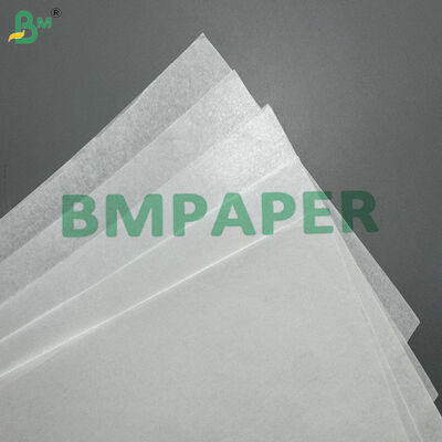 Excellente capacité d'impression et rigidité Papier kraft blanc 30 gm 40 gm à une face brillante de haute qualité pour sacs