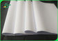 70 - Taille blanche de petit pain de papier vergé de papier offset Woodfree de 180 GM/M adaptée aux besoins du client