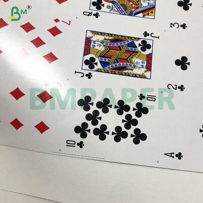 Carton de jeu TCG à âme noire finition lin 300 GSM haute blancheur