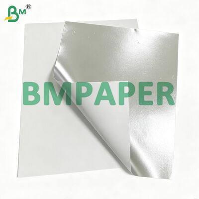 70 grammes de papier métallisé résistant à l'humidité pour les étiquettes de bière et de vin 1040 mm x 730 mm