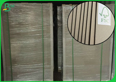 2.2mm 2.4mm feuilles de carton gris adiabatique Taille personnalisée pour l'emballage de feuille