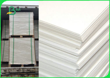 FBB CG1 Carton d'ivoire revêtu C1S Pour l'emballage 1,0 mm 1,2 mm 1,5 mm 700 * 1000 mm