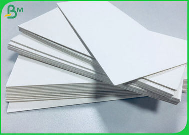 100% de pâte pure de 1,8 mm de papier absorbant blanc pour la fabrication de sous-sol