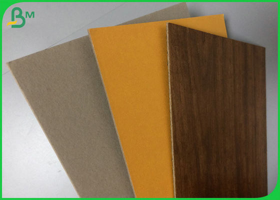 Feuille de carton de couleur haute rigidité de 2,0 mm et 2,5 mm pour la fabrication de matériaux de boîte
