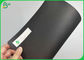 Réutilisé réduisez en pulpe le carton noir 110gsm de métier aux feuilles du papier d'emballage 350gsm